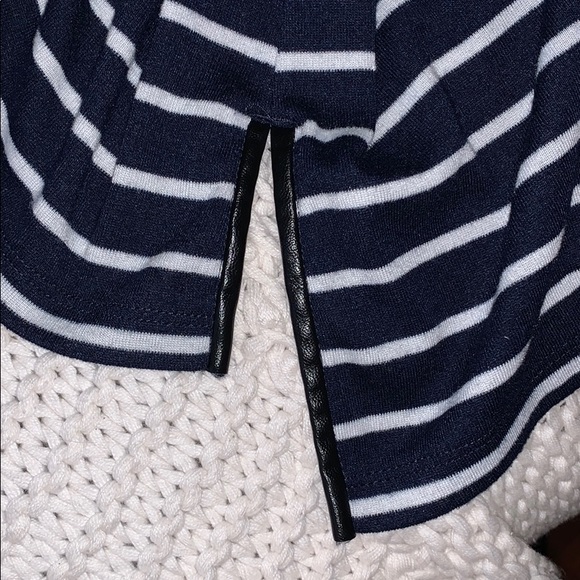 Striped long sleeve with faux leather details - Picture 4 of 4